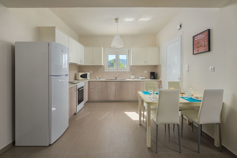 dal travel Gennadi Serenity House