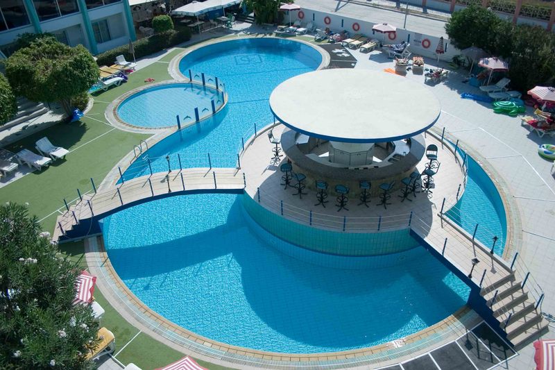 dal travel Bayside Hotel Katsaras