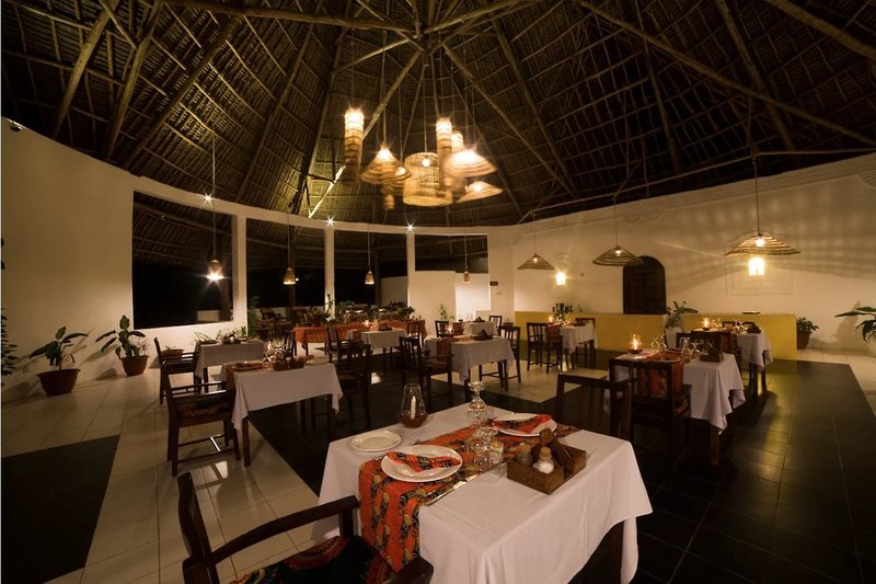 Antonio Beach Hotel And Spa