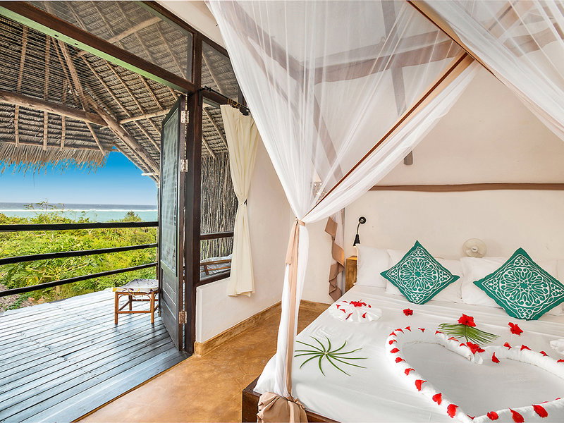 Sunshine Bay Hotel
