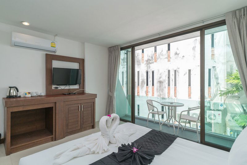 Hotel Destinaation Patong Boutique Hotel By The Sea