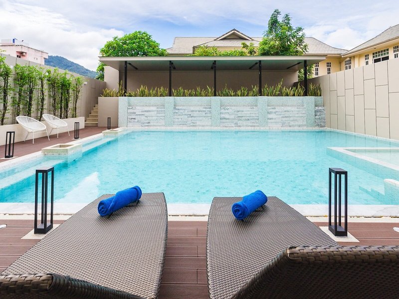 Patong Bay Residence