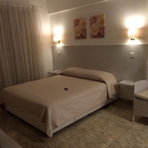 Sejur Layiotis Hotel Apartments vacanta Larnaca
