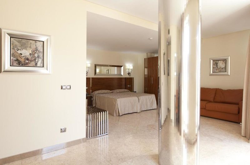 Hotel Gran Hotel Corona Sol