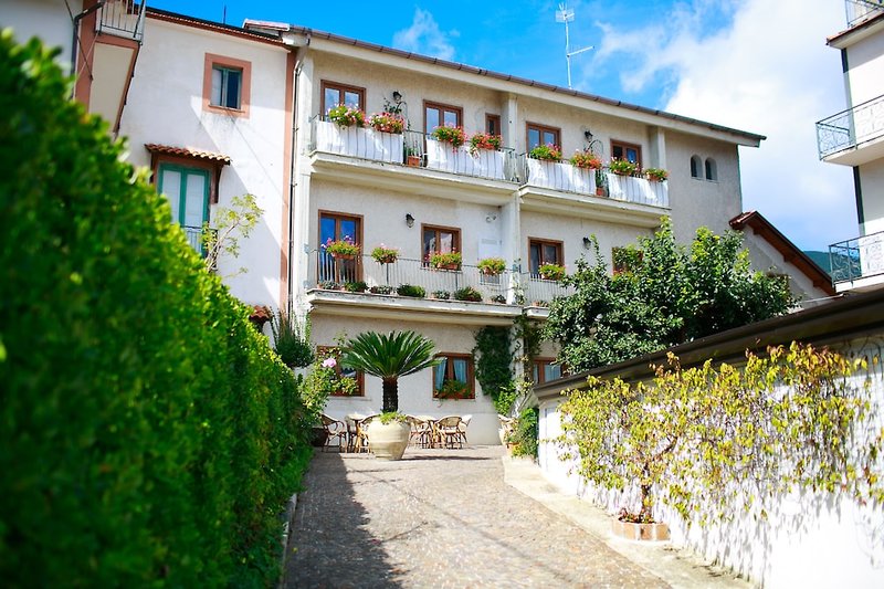 Hotel Nido Verde