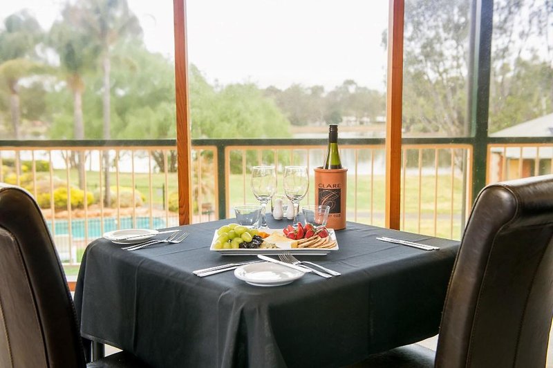 Hotel Clare Country Club