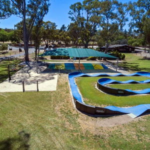 Hotel Clare Holiday & Caravan Park cazare Clare
