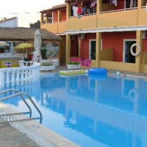 Hotel Alexis Pool Apartments cazare Sidari