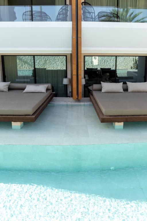 Tensuites