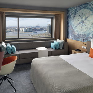 Hotel Mövenpick Hotel Amsterdam City Centre cazare Amsterdam