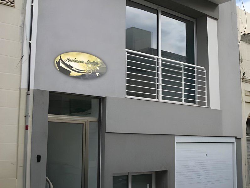 Harbour Lodge