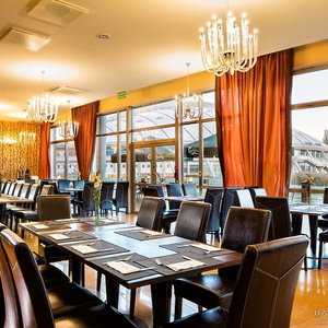 Hotel Victor Pruszkow By Desilva cazare Pruszkow