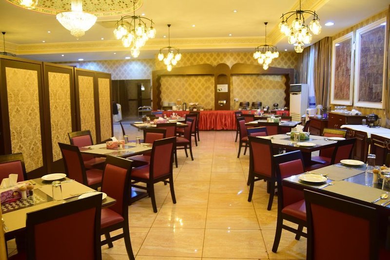 Hotel Sharjah International Airport Hotel