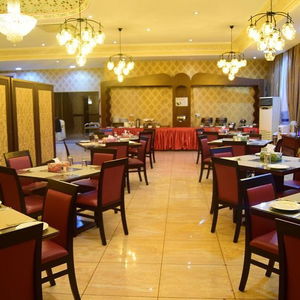 Sejur Sharjah International Airport Hotel vacanta Sharjah