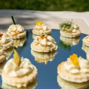 Hotel Artis Domus Relais cazare British Columbia