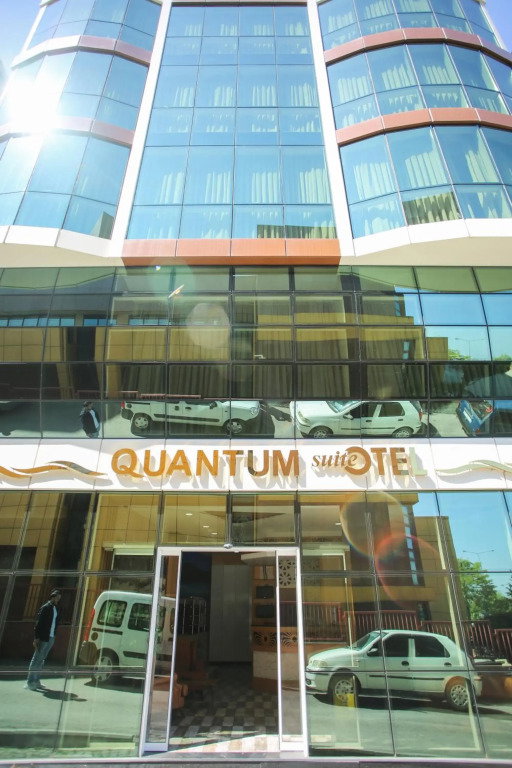Hotel Quantum Hotel