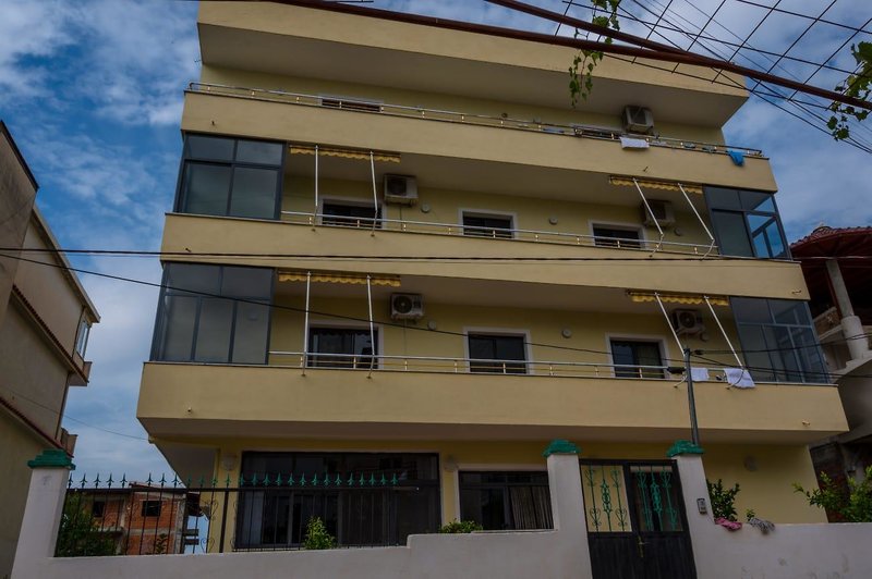 Hotel Haka Guesthouse