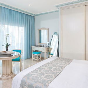 Hotel Oceano Beach Club cazare Mijas