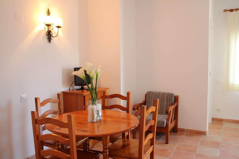 Hotel Bungalows El Arenal