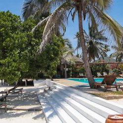 Hotel Albatross Ocean View cazare Pingwe