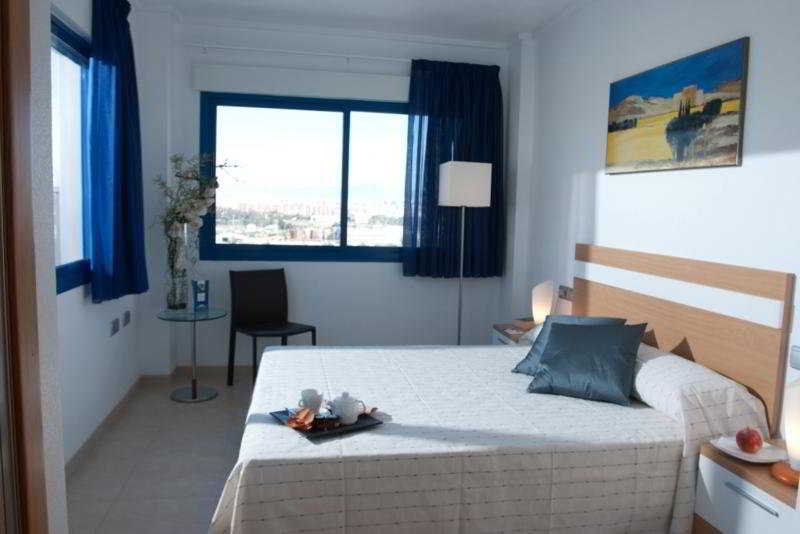 Alicante Hills