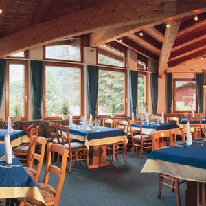 Hotel Weisseespitze cazare Kaunertal
