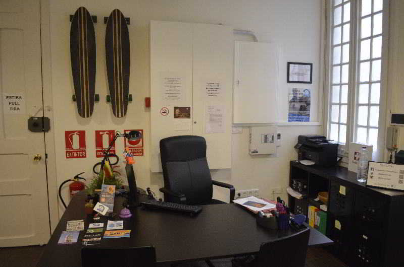 360 Hostel Barcelona Arts And Culture
