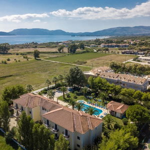 Hotel Kalidonio Studios cazare Kalamaki