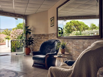 Alkyonis Hotel