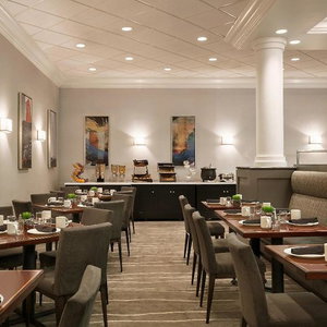 Hotel Crowne Plaza Englewood cazare Issaquah