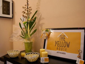 Hotel The Yellow House cazare Fiumicino