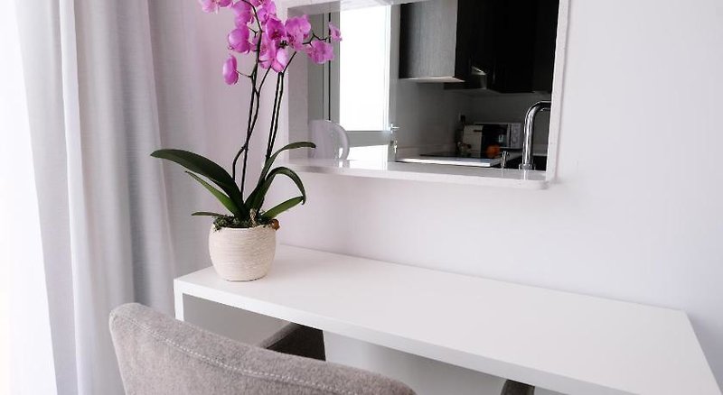 Hotel S'alamera Suites