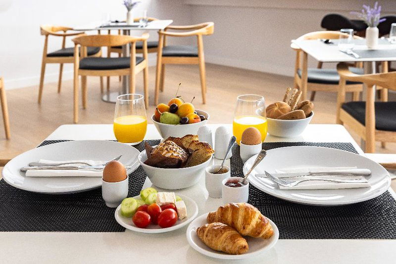 Hotel Port Tower Piraeus