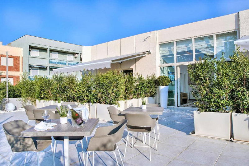 Hotel Horizon Suites Hotel