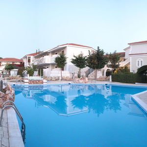 Hotel Louros Beach cazare Kalamaki