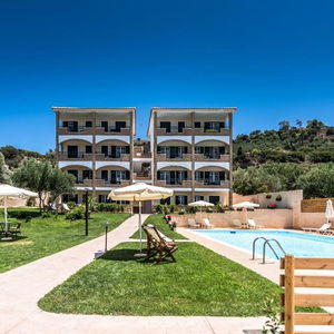 Hotel Dolce Vita Residence cazare Kalamaki