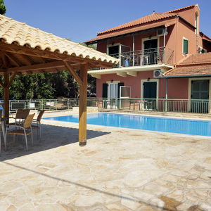 Hotel Marika Apartments Corfu cazare Kassiopi