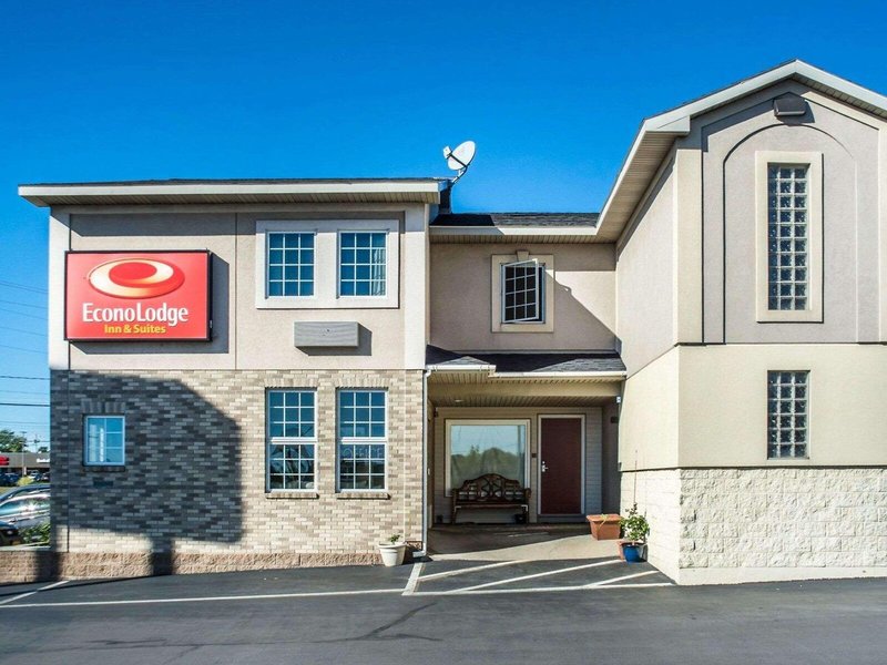 Hotel Econo Lodge Inn & Suites Airport