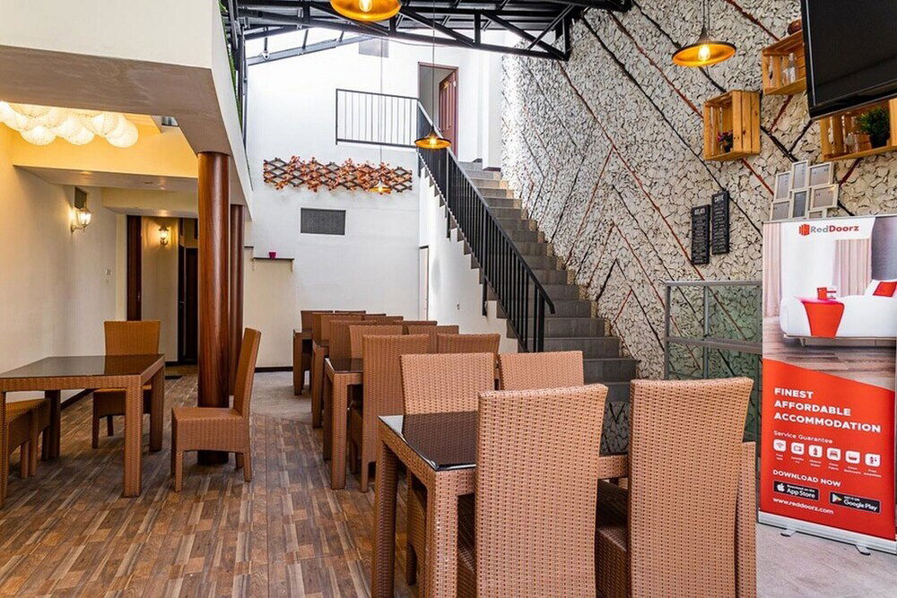 Hotel Bantal Guling Asia Afrika By Reddoorz