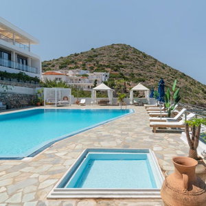 Hotel Adrakos Apartments cazare Agios Nikolaos