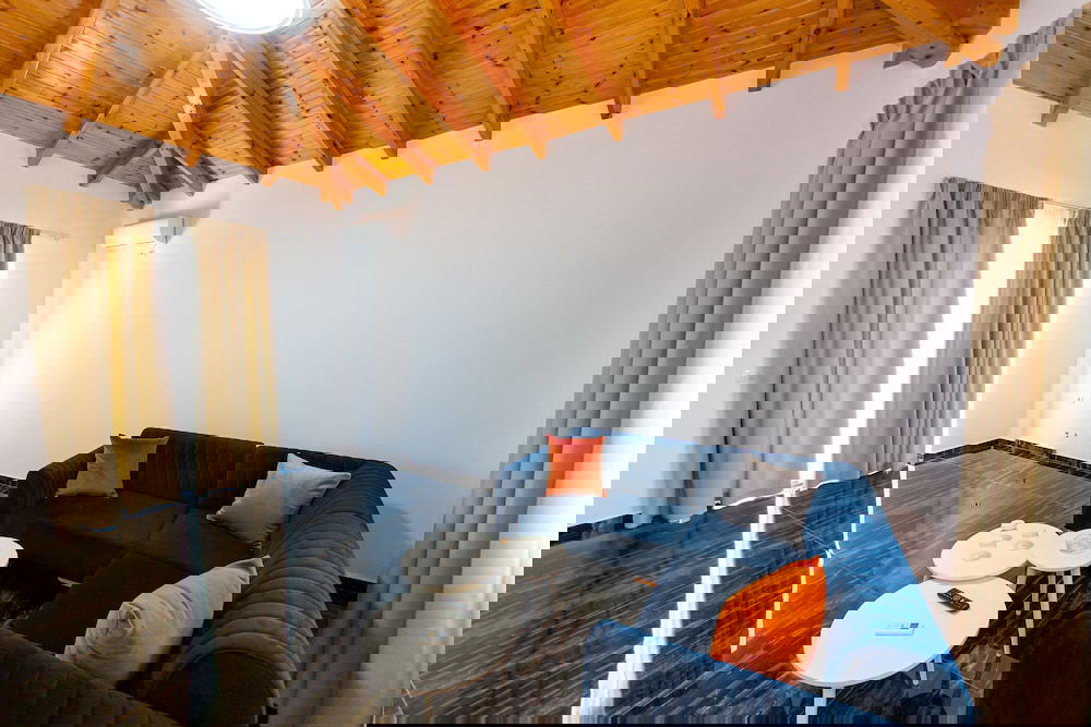 Hotel Santa Oliva Suites