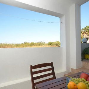 Hotel Sunday Studios cazare Agia Anna