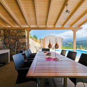 Hotel Aksos Suites Accessible Accommodation cazare Stalos