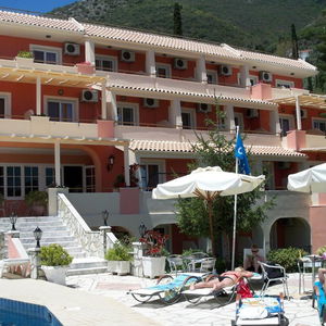 Hotel Hotel Niras cazare Perigialion