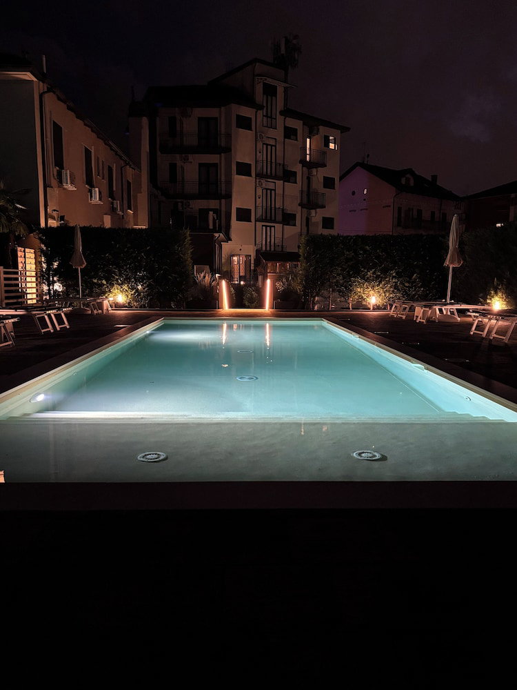Hotel La Pace