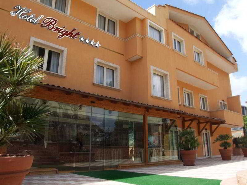 Hotel Bright