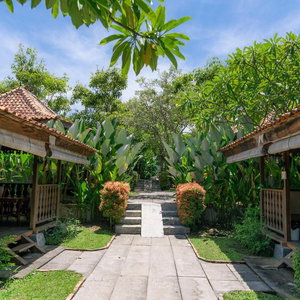 Hotel Bali Royal Heritage Villas cazare Kerobokan Kelod