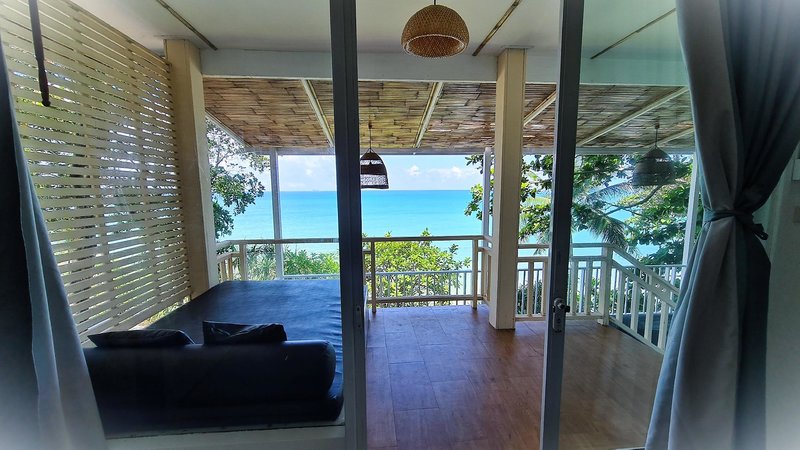 Moonlight Exotic Bay Resort