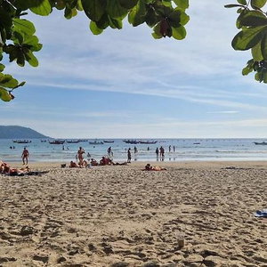 Hotel Beach Breeze Guesthouse cazare Kata