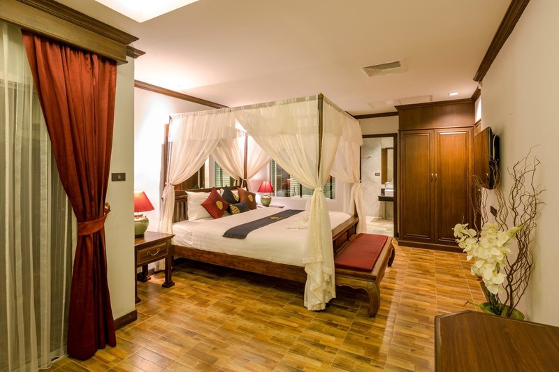 Hotel Tanawan Phuket Hotel